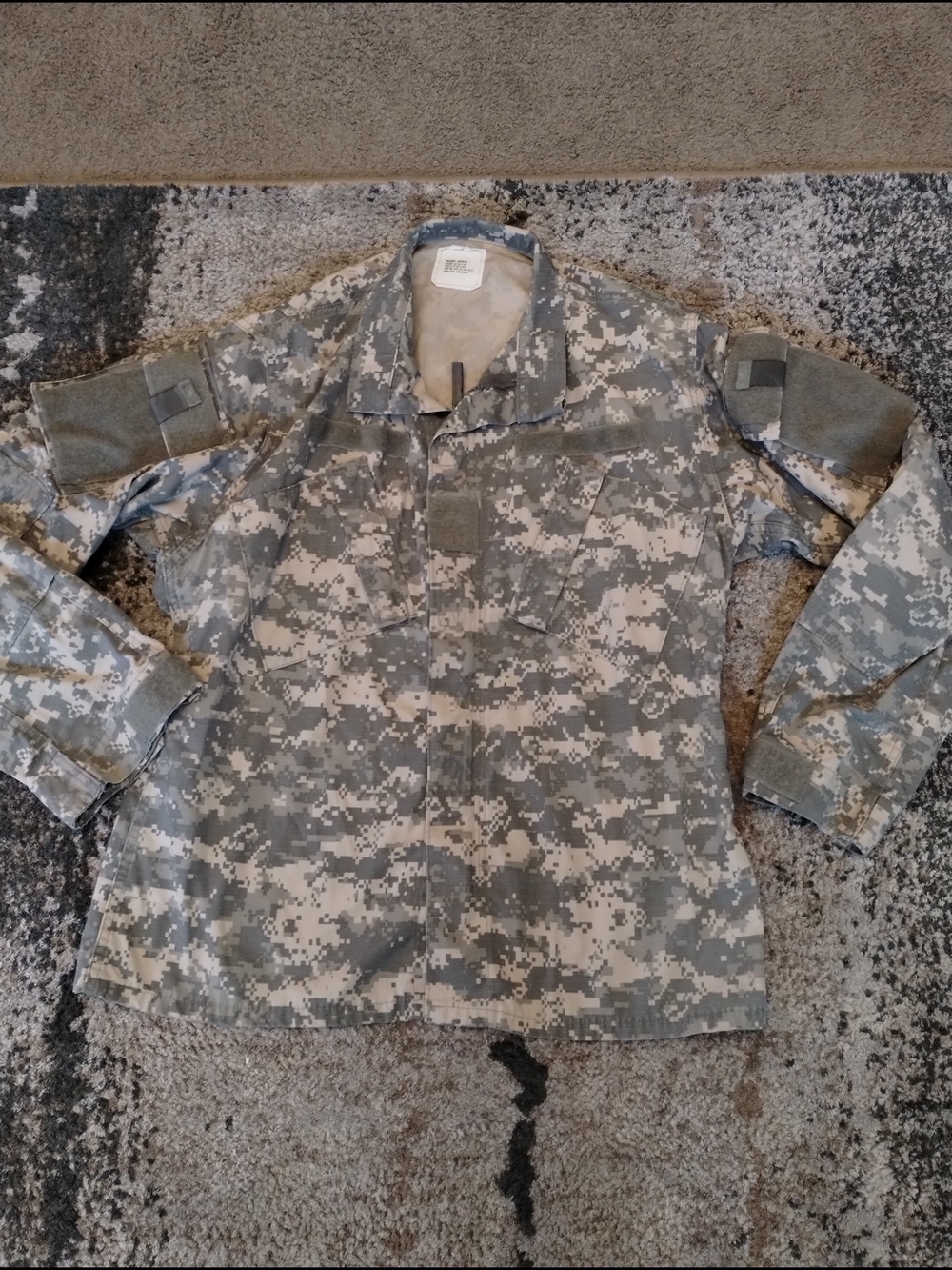 Military Issued Style Jacket Size Medium - Regular, Tan